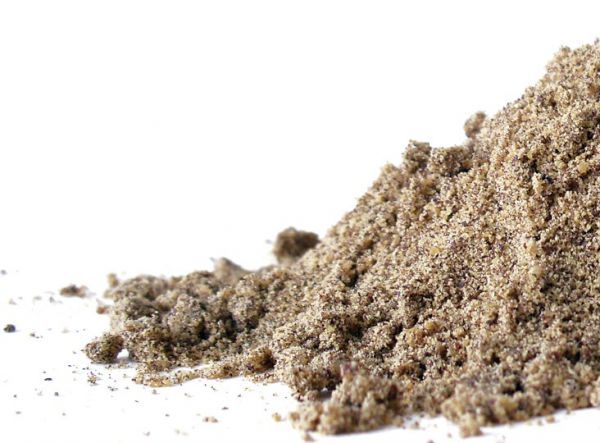 Dry mustard, pre-ground brown mustard seeds